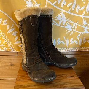 Women’s bear trap knee high winter boots